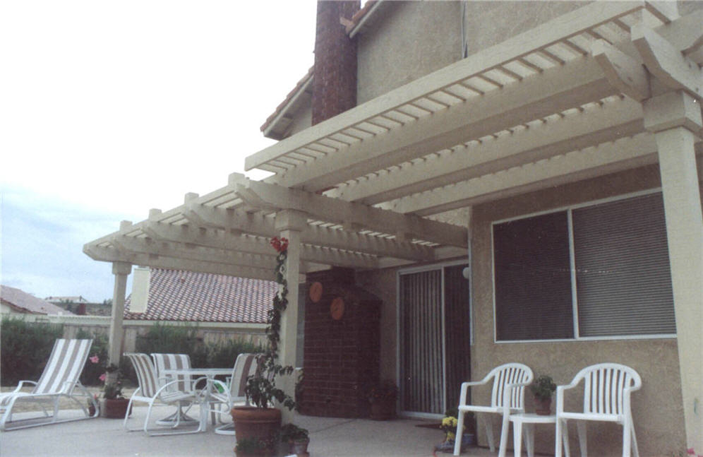 White Painted Shade Trellis